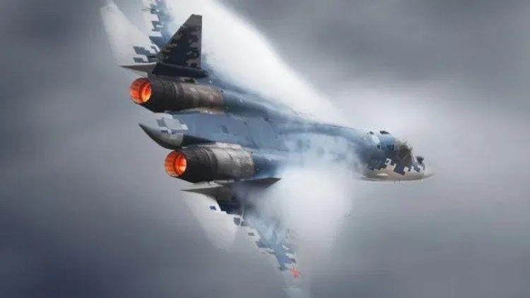 Tiêm kích Su-57 của Nga tích hợp công nghệ máy bay thế hệ thứ sáu