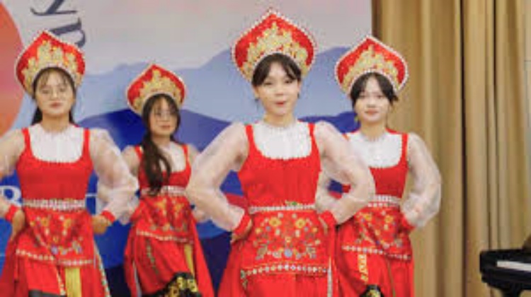 Khai mạc sự kiện “Tiếng Nga tại Việt Nam - Đối thoại các nền văn hóa