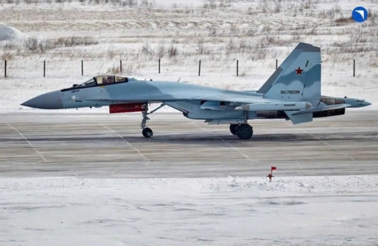 Nga tiếp nhận lô máy bay chiến đấu Su-35S