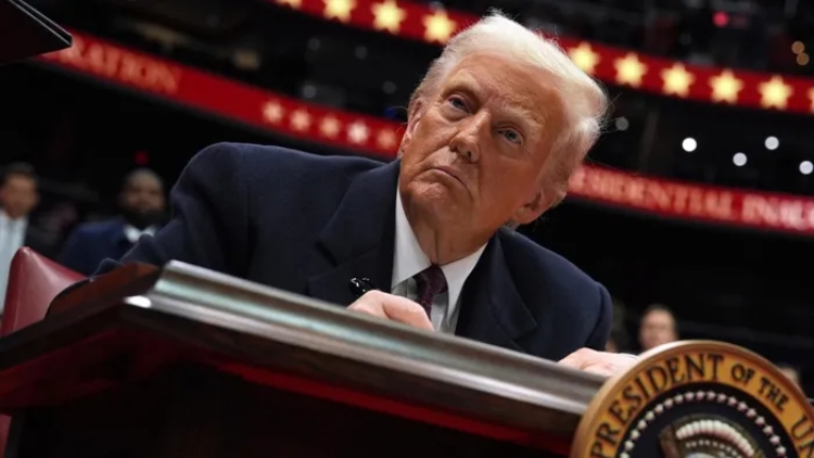 Chính quyền Mỹ đưa ra đề xuất chưa từng có để 2 triệu nhân viên Mỹ từ chức