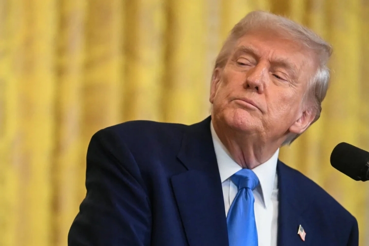 Câu nói có thể đã khiến ông Trump đóng băng viện trợ quân sự cho Ukraine