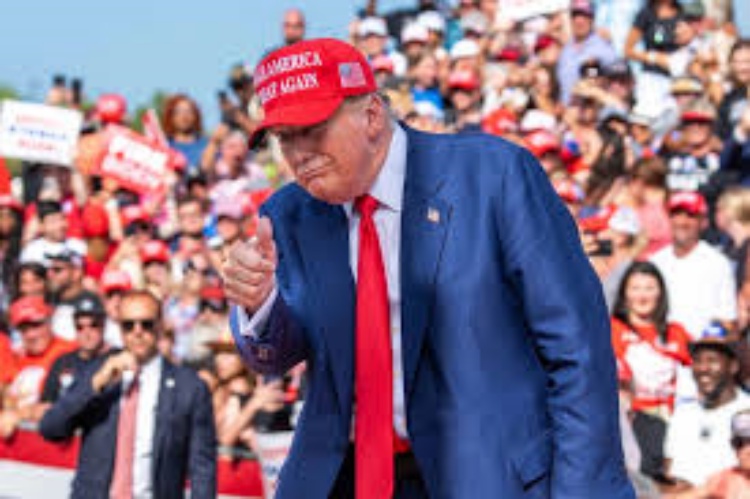 Bầu cử Mỹ 2024: Điều kỳ lạ có lợi cho ông Trump trước cuộc đua nước rút