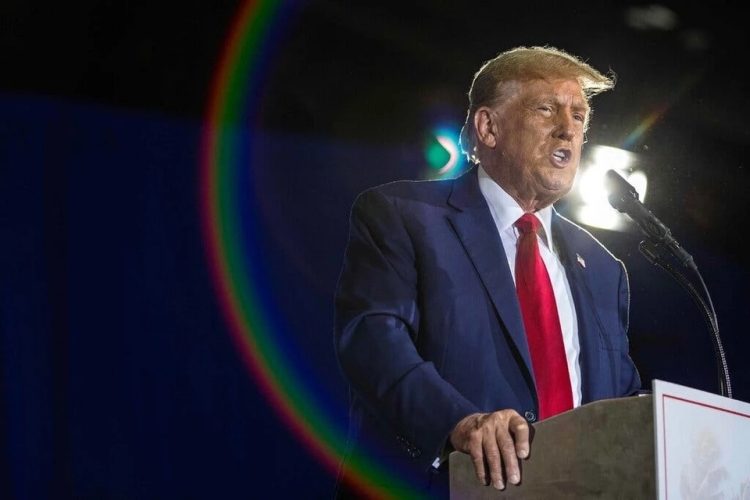 Du học sinh Việt cảm xúc lẫn lộn về chính sách nhập cư của ông Trump