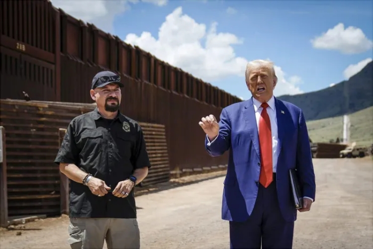 Thông báo của ông Trump gây chấn động thị trường quốc tế
