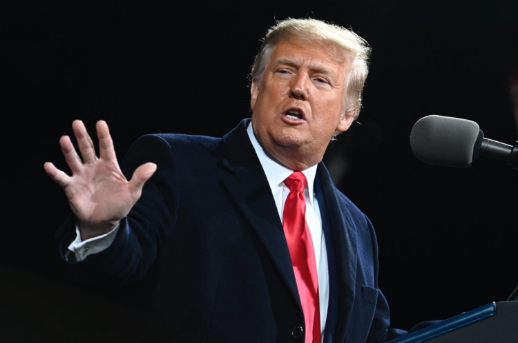 Xu hướng sử dụng đồng USD sau cảnh báo thuế quan của ông Trump với BRICS