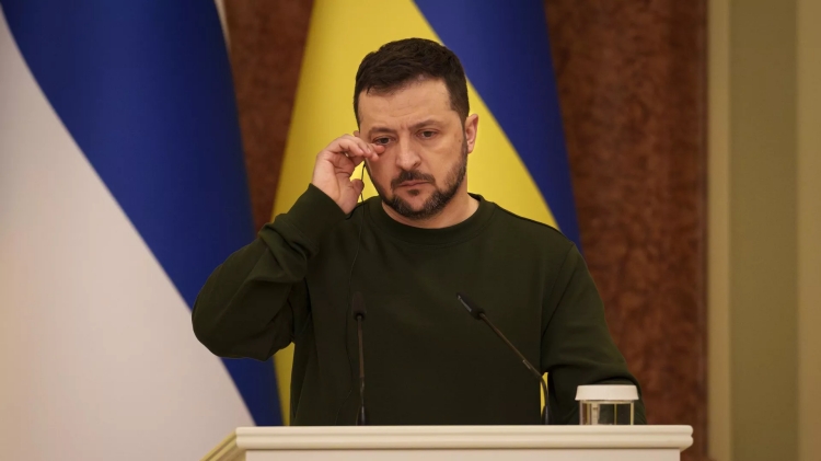 Cựu sĩ quan CIA nói về việc loại bỏ Zelensky