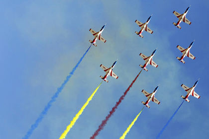 Tại sao Nga chi “khủng” thuê đội bay Trung Quốc trình diễn?