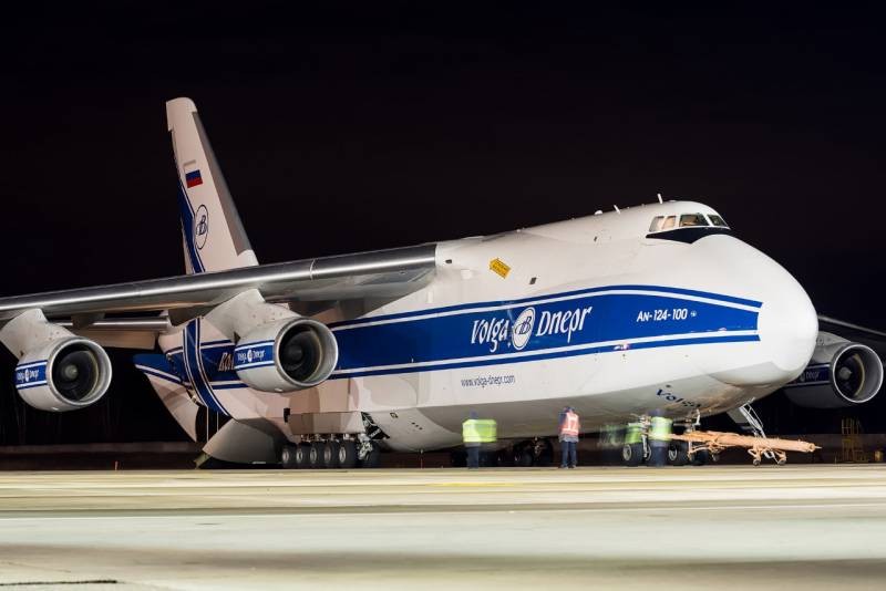 Moscow muốn ''giải quyết hòa bình'' vấn đề máy bay An-124 Ruslan bị bắt giữ