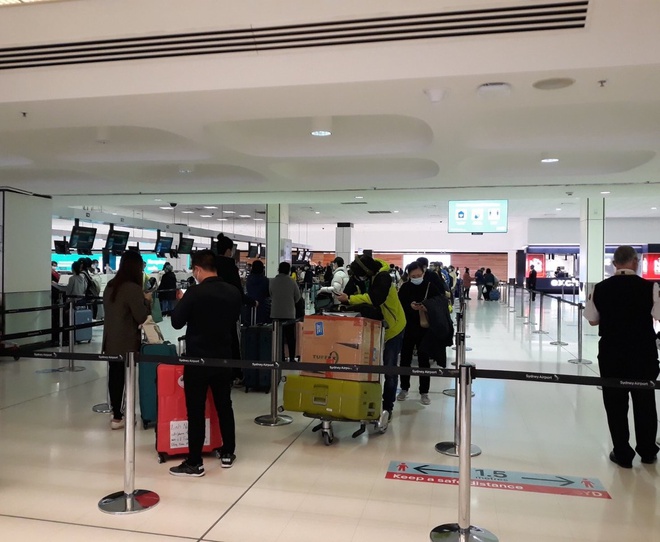 Đưa hơn 340 người Việt Nam từ Australia về nước
