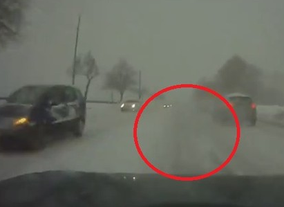 Bí ẩn chiếc ô tô 