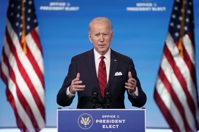 Ông Biden: Kế hoạch tiêm vaccine COVID-19 của Mỹ thất bại thảm hại