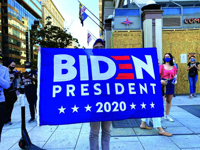 Bài học cuộc đời của ông Joe Biden: Khi bị đánh gục phải bật đứng dậy