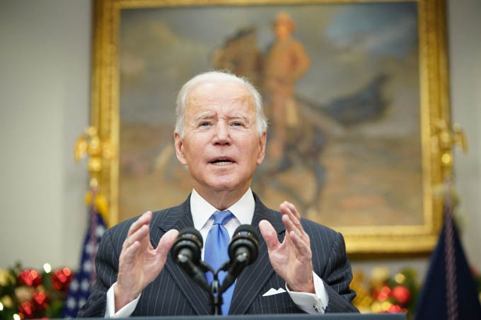 Chiến lược không để Trung Quốc dẫn trước đằng sau kế hoạch 2.300 tỷ USD của Biden