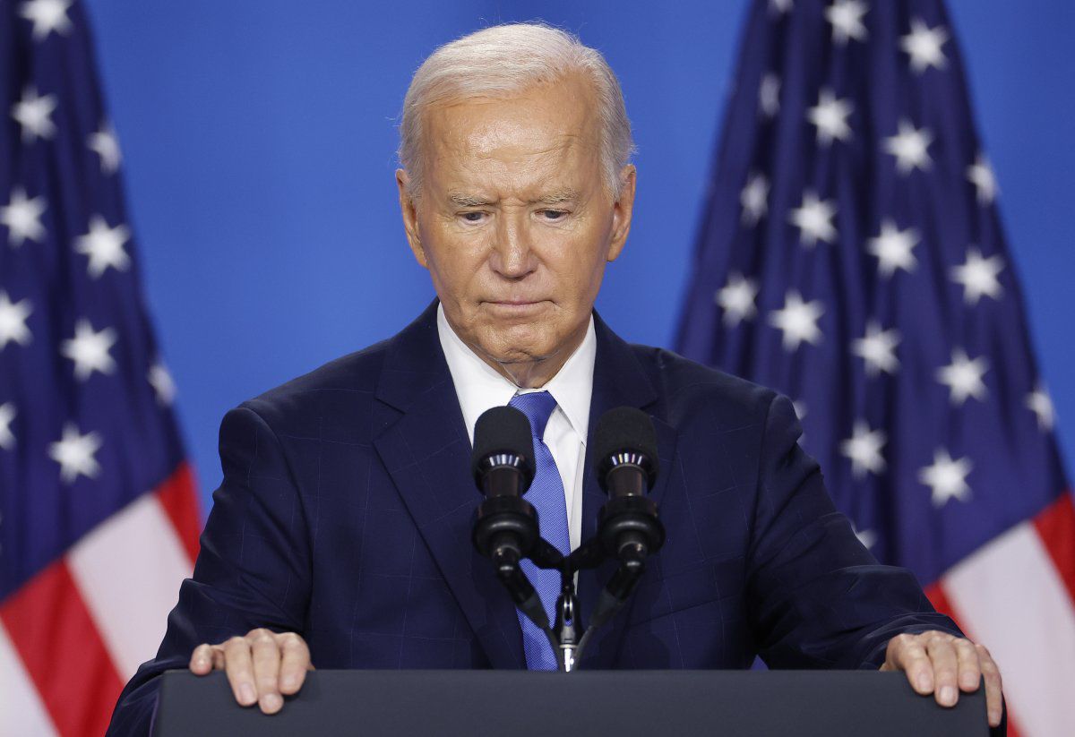 Điện Kremlin lên tiếng sau khi ông Biden dừng tranh cử tổng thống Mỹ