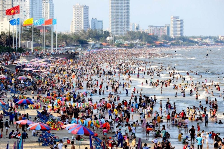 Nghỉ lễ 30/4-1/5, sao cứ phải chen chúc khổ sở ở các bãi biển, khu du lịch?