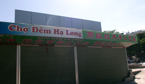 Hạ Long: Phố ta hóa… phố Tàu