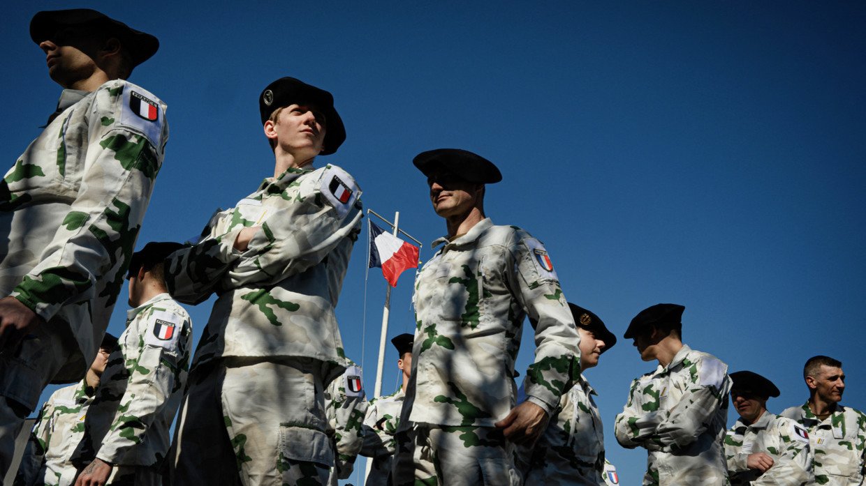 Nga nói NATO có toan tính riêng phía sau phát ngôn về khả năng đưa quân đến Ukraine