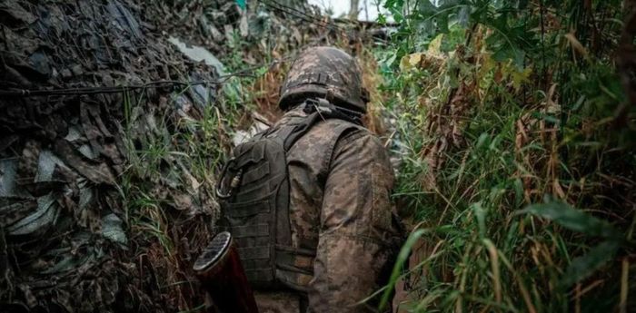 Chiến thuật dụ đối thủ vào hào chiến giả của Nga khiến Ukraine tổn thất nặng nề