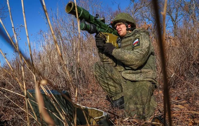 Nga giành thêm 2 khu định cư ở Donetsk, Mỹ nói về khả năng cắt viện trợ Ukraine