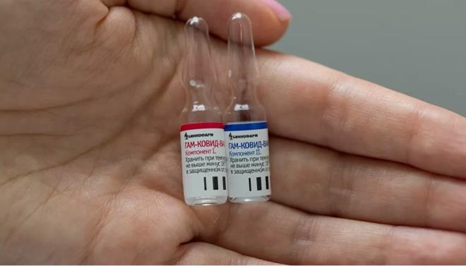 Tạp chí The Lancet: Vaccine COVID-19 Nga tạo kháng thể ở 100% người thử nghiệm