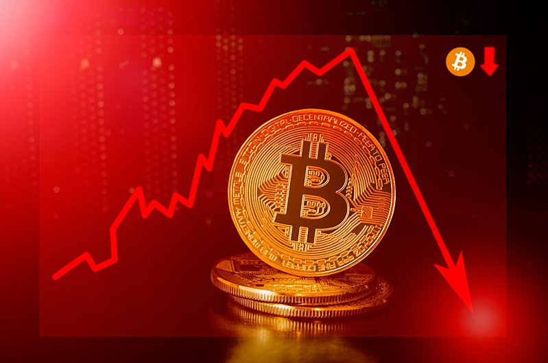 Bitcoin thê thảm, đầu cơ hoảng loạn khi xuống đáy 35.000 USD