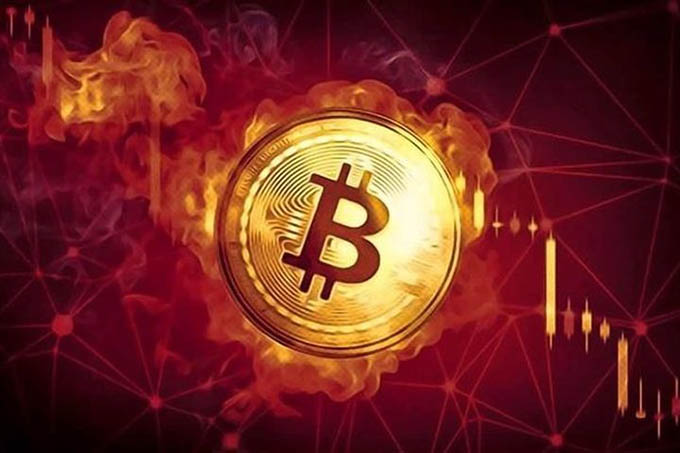 Không thể trụ vững, Bitcoin giảm mạnh sau 1 đêm