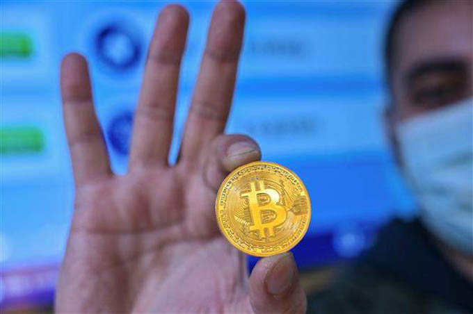Bitcoin duy trì đà tăng giá kỷ lục