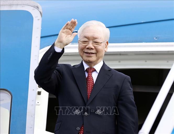 Tổng Bí thư Nguyễn Phú Trọng lên đường thăm chính thức Trung Quốc