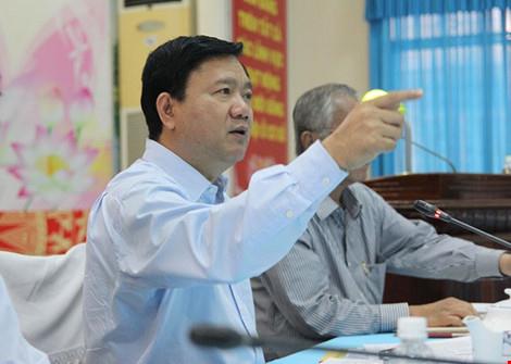 Bí thư Thăng muốn cách chức cán bộ: Phải chờ quy trình