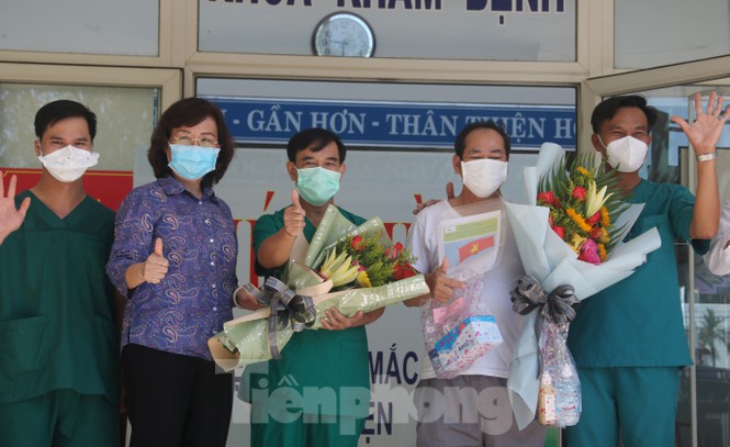 Sau 19 lần xét nghiệm, bệnh nhân cuối cùng tại tâm dịch Đà Nẵng chiến thắng COVID-19