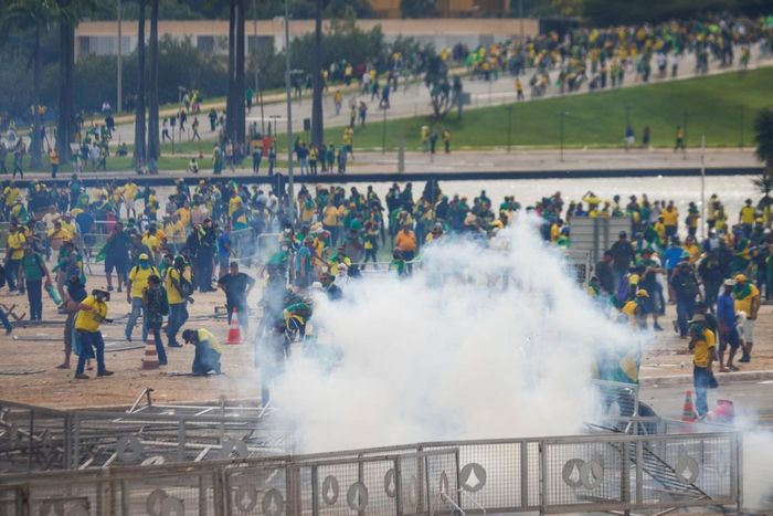 Brazil thắt chặt an ninh sau bạo loạn