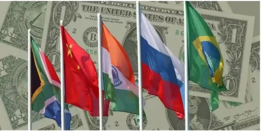 Chiến dịch phi USD hóa: BRICS chuyển kế hoạch B, 'ngai vàng' của đồng bạc xanh bị đe dọa?