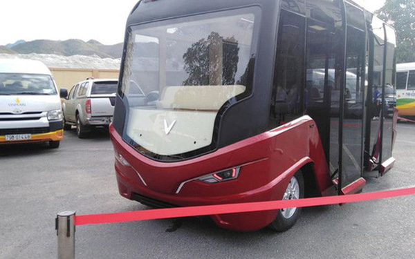Hà Nội sắp có 10 tuyến bus điện do Vingroup vận hành?