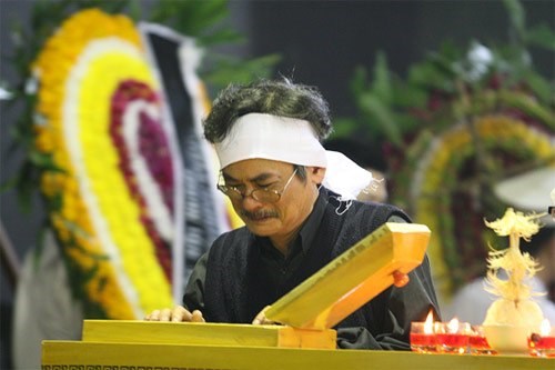 NSƯT Anh Dũng qua đời vì sự vô cảm của người đời?