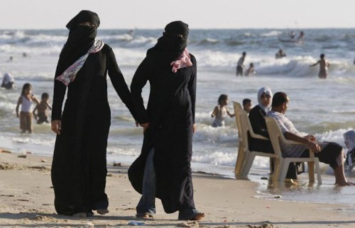 Người Hồi giáo ở Moscow đòi có bãi tắm riêng cho nam, nữ