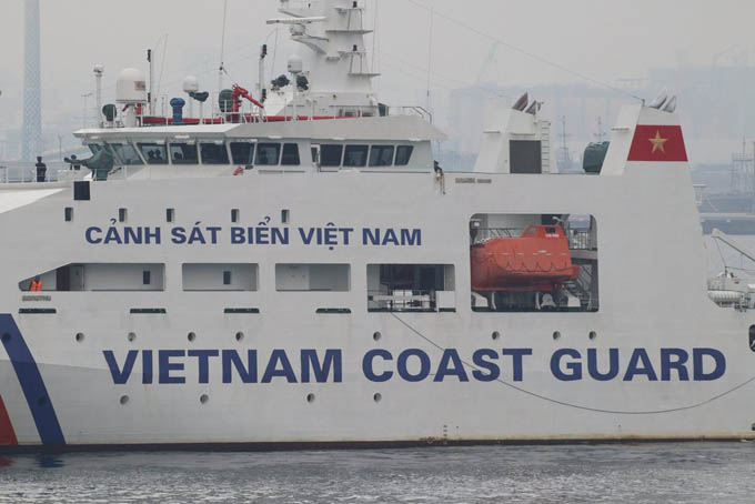 Cách chức 7 tướng, khai trừ đảng 2 tướng Cảnh sát biển Việt Nam