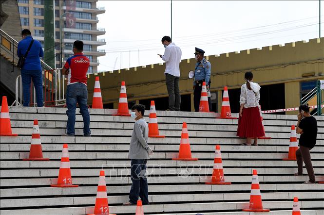 Campuchia: Phạt tù tới 10 năm đối với người cố tình lây bệnh COVID-19