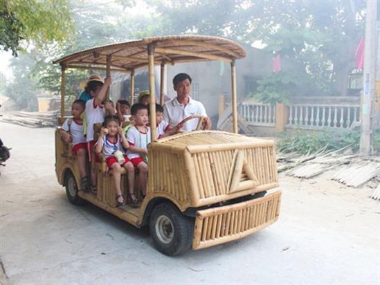 Cận cảnh 