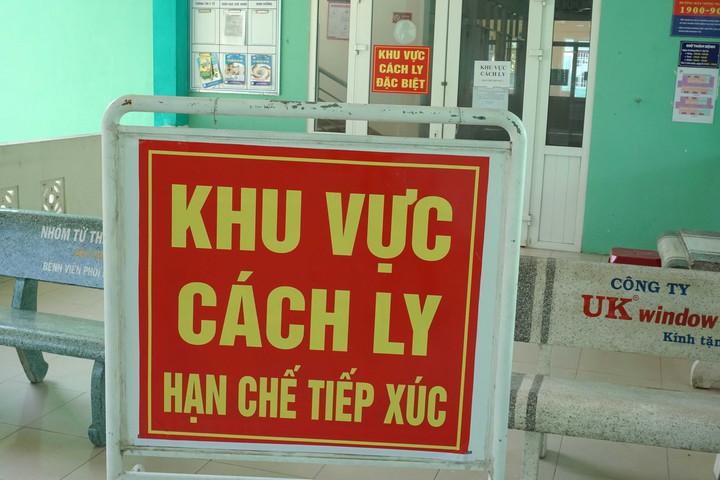 Cập nhật Covid-19 sáng 15/8: Một ca tái nhiễm từ Nga về Việt Nam