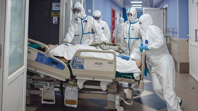 (Năm tuần trong bệnh viện Covid-19 ở Matxcơva) Bài 2: Đoạn trường ai có qua cầu mới hay