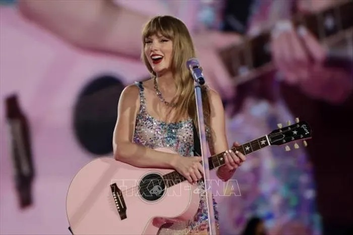 Tìm thấy hóa chất tại nhà nghi phạm âm mưu tấn công buổi biểu diễn của Taylor Swift