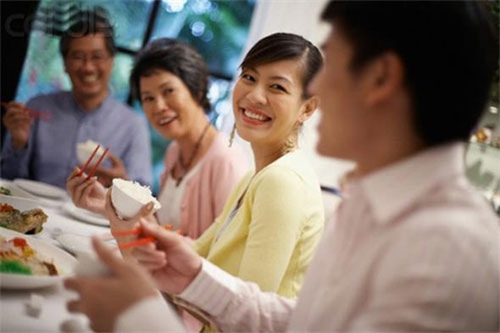 Bi hài chuyện ra mắt nhà chồng tương lai