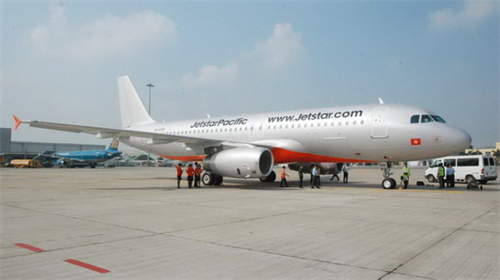 Không đi máy bay vẫn có tên suốt chuyến bay