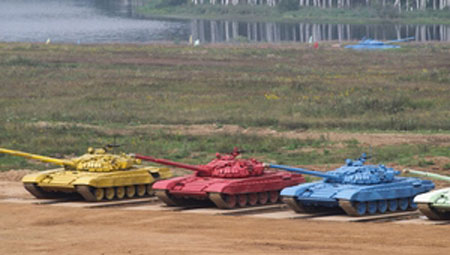 Xe tăng Nga-Mỹ so tài cao thấp ở ngoại ô Moscow