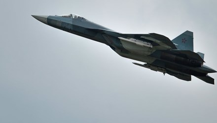 Kỹ năng tác chiến tuyệt vời của tiêm kích Sukhoi T-50