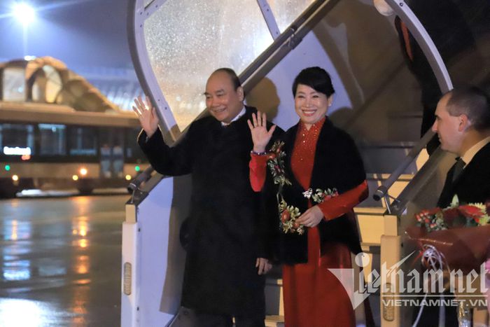 Chủ tịch nước và phu nhân đến Geneva, bắt đầu thăm chính thức Thụy Sĩ