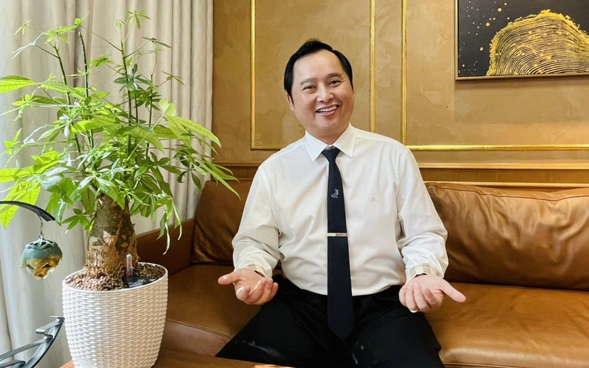 Ủy ban Chứng khoán lên tiếng về vụ chủ tịch Louis Holdings bị bắt