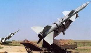 Báo Nga kỷ niệm ngày truyền thống Bộ đội tên lửa VN