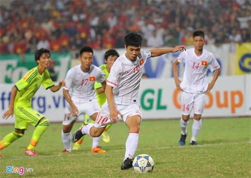 Bầu Đức sẵn sàng cho Công Phượng đá SEA Games 2015