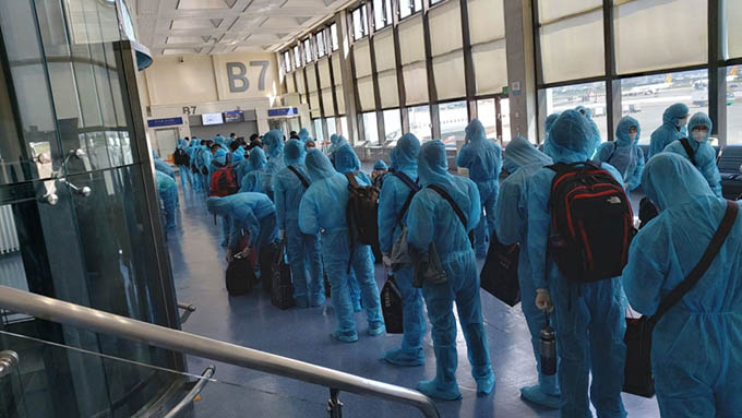 Thực hiện 6 chuyến bay, đưa gần 1.200 công dân Việt Nam về nước